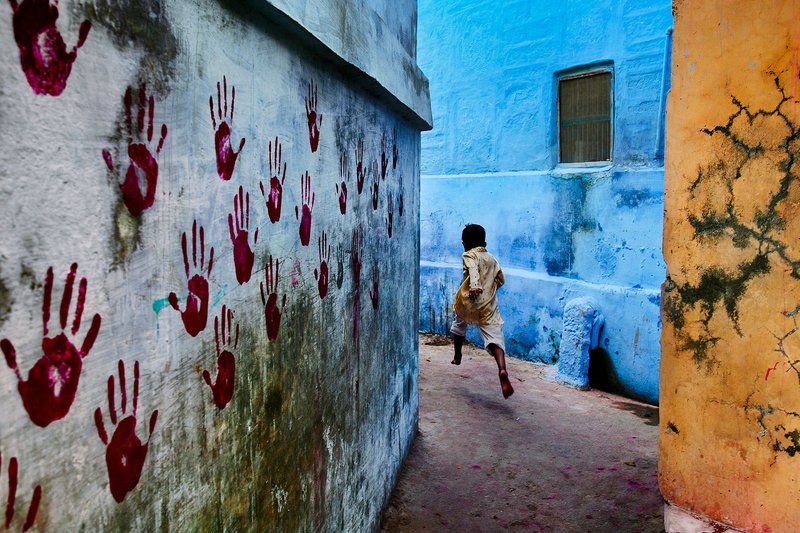 BOY IN MID-FLIGHT. INDIA, 2007